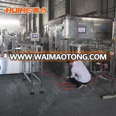 Automatic Self-supporting Screw Cap Filling Machine